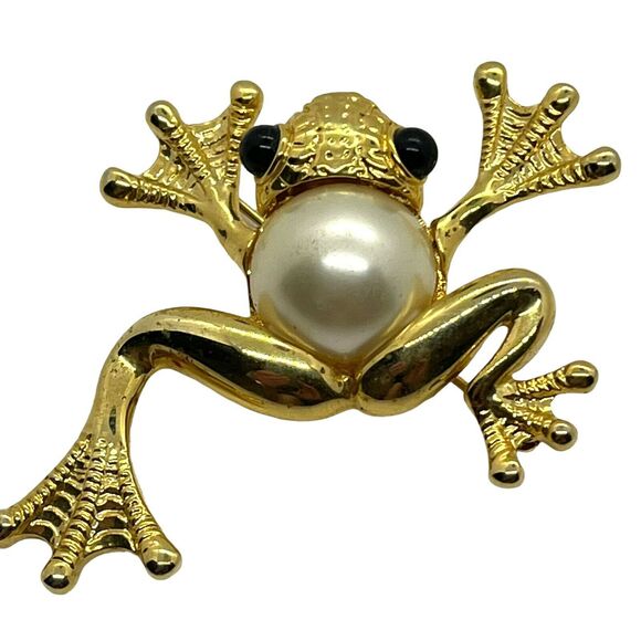 Frog Jelly Belly Retro Brooch Pin Vintage Womens Gold Tone Faux Pearl Charming - Picture 2 of 6